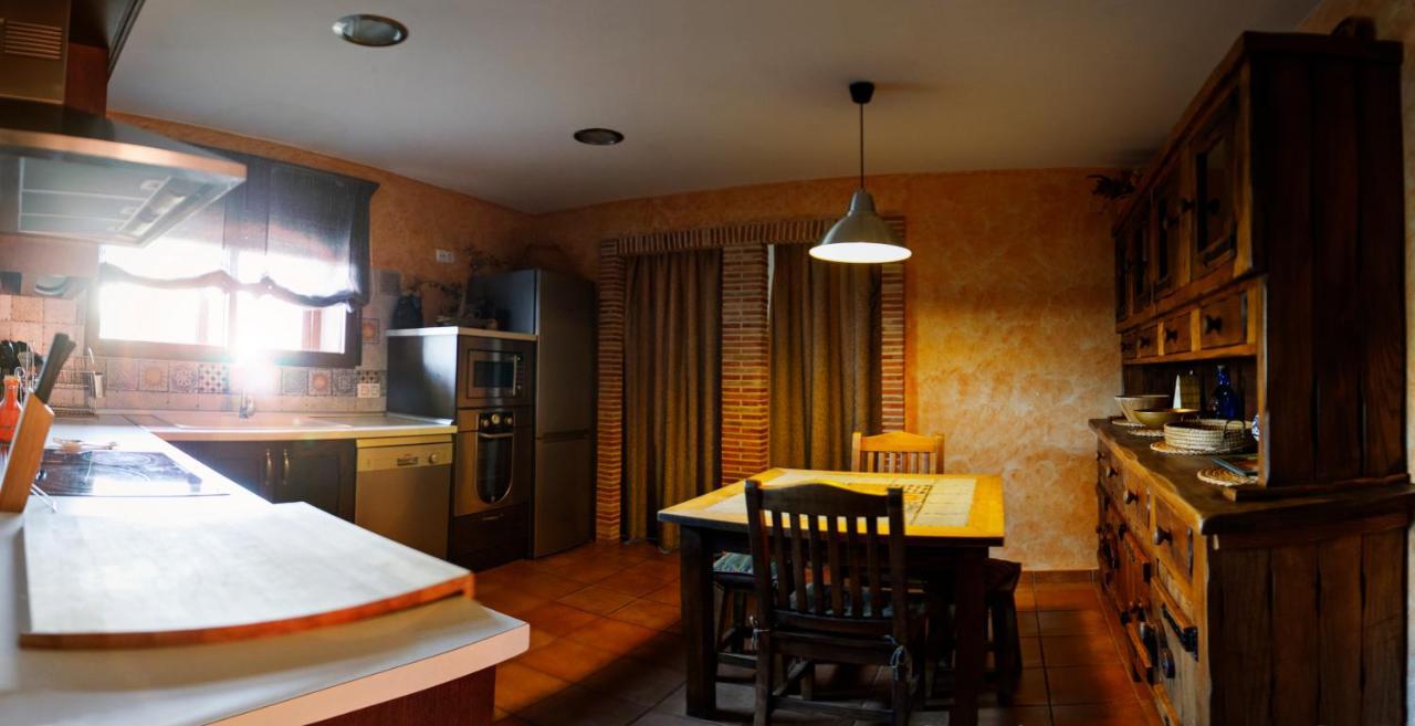Casa Rural La Loma Nohales Luaran gambar